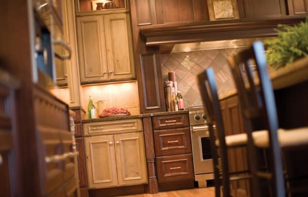 TỦ BẾP GỖ TỰ NHIÊN – TBTN04